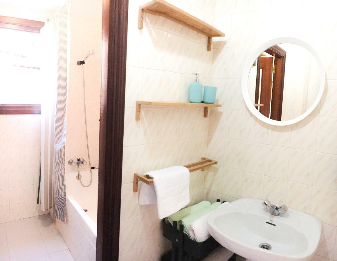 コミージャスCentrico Y Acogedorアパートメント エクステリア 写真